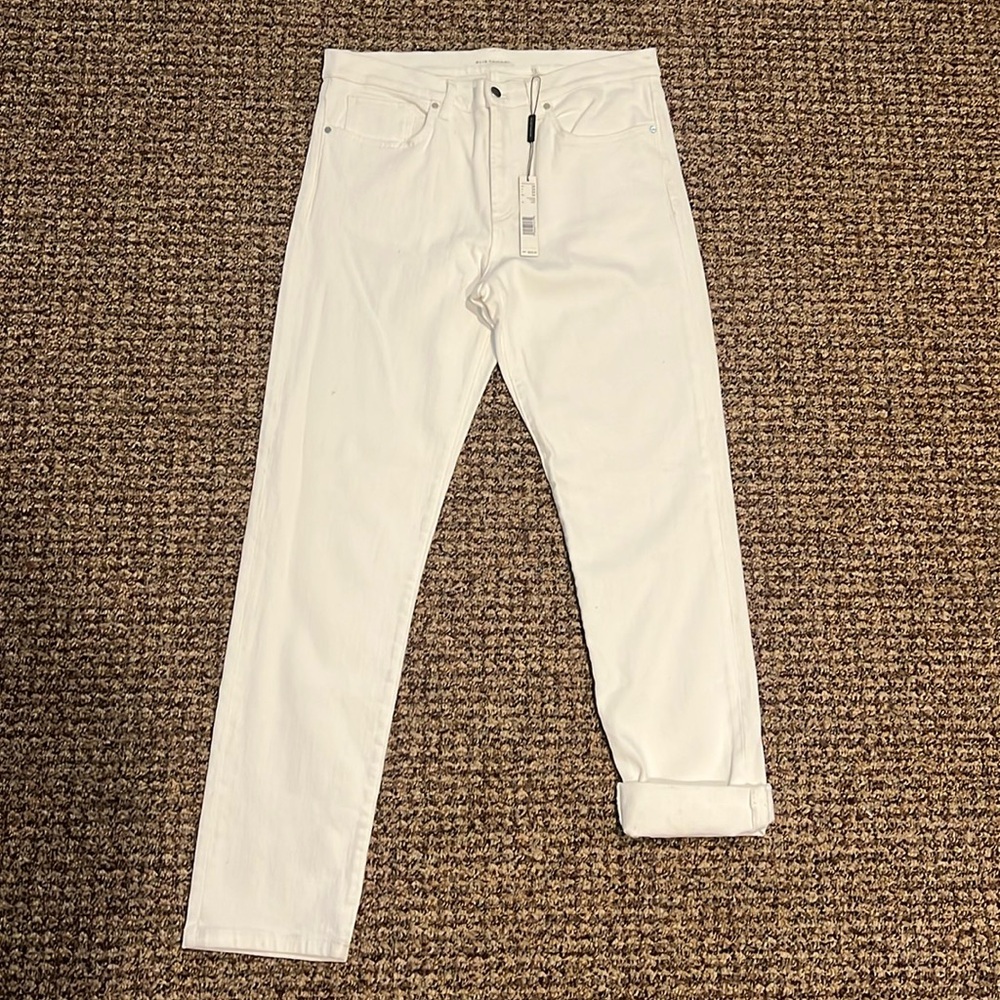 🆕👖Elie Tahari Alex Denim White Jeans